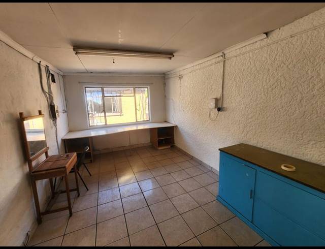 3 BEDROOM HOUSE FOR SALE IN RACEVIEW